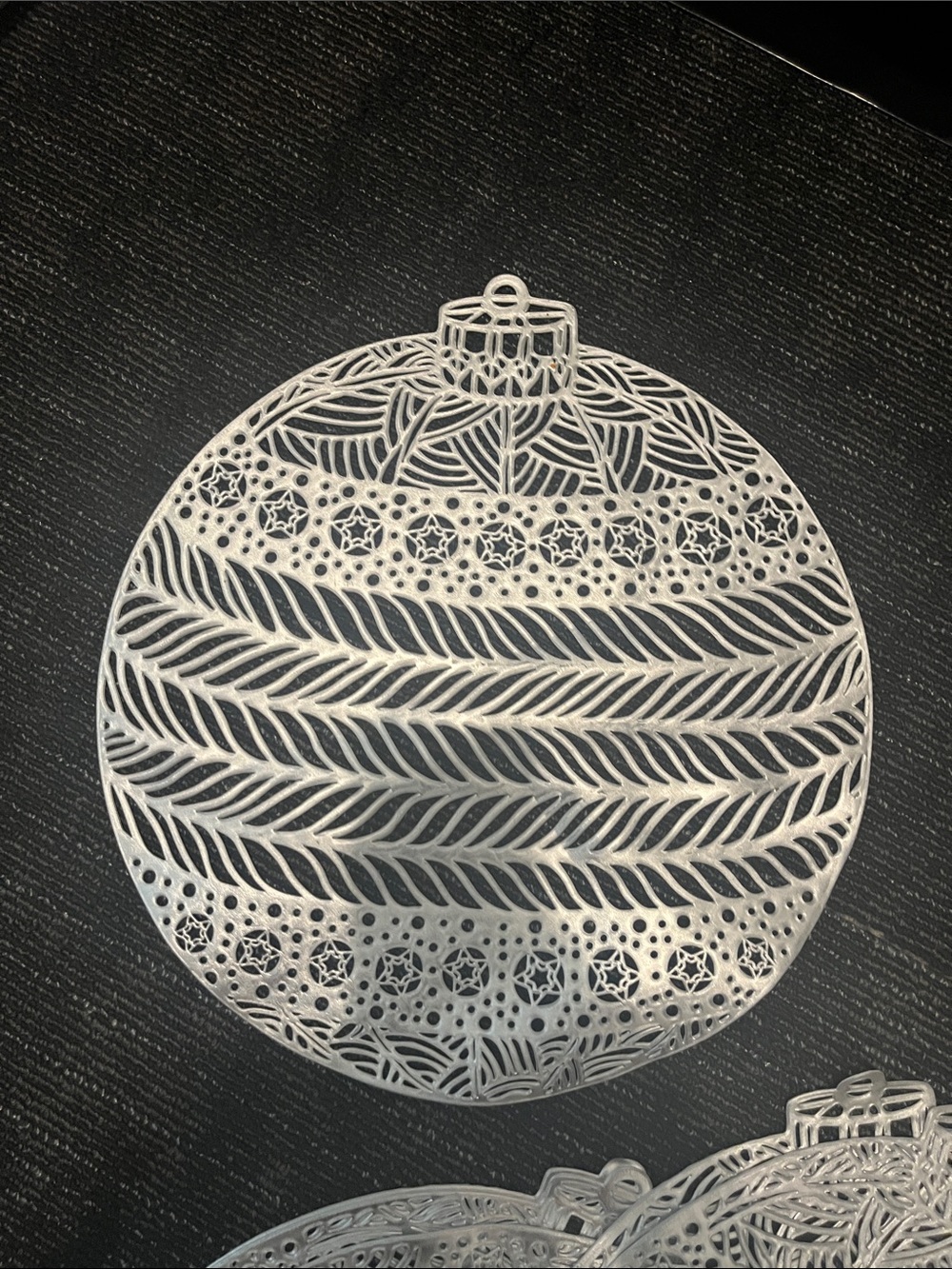 6 Christmas ornaments place mats